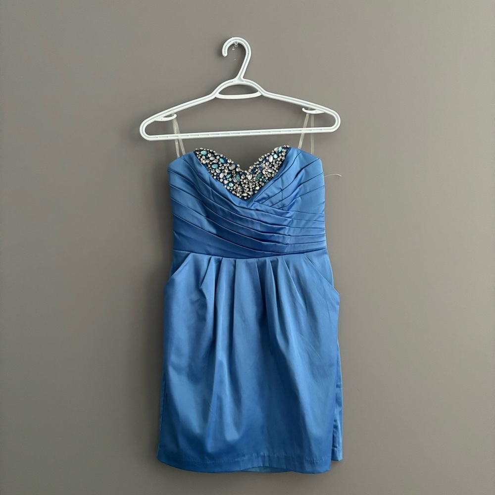 Sequin Hearts Size 5 Blue Bejewelled Padded Strapless Cotton Mini Prom Dress